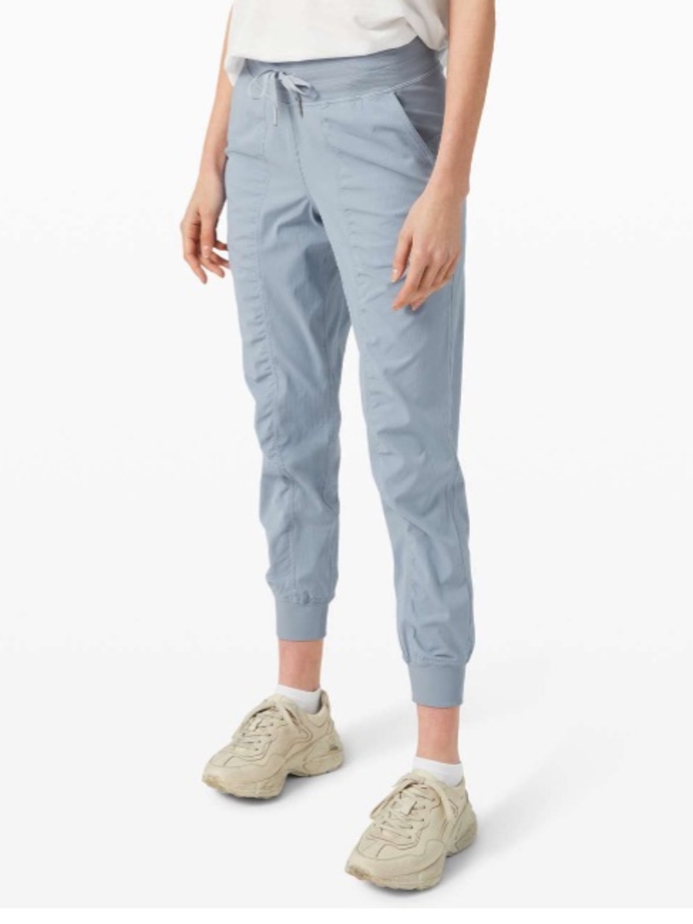 Lululemon dance studio joggers size 4 chambray